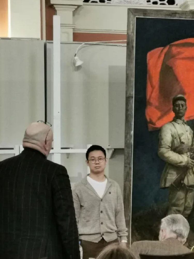 周磊
